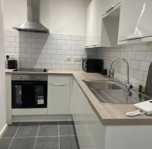 Studio Flat For 5 George Street City Center Gs104